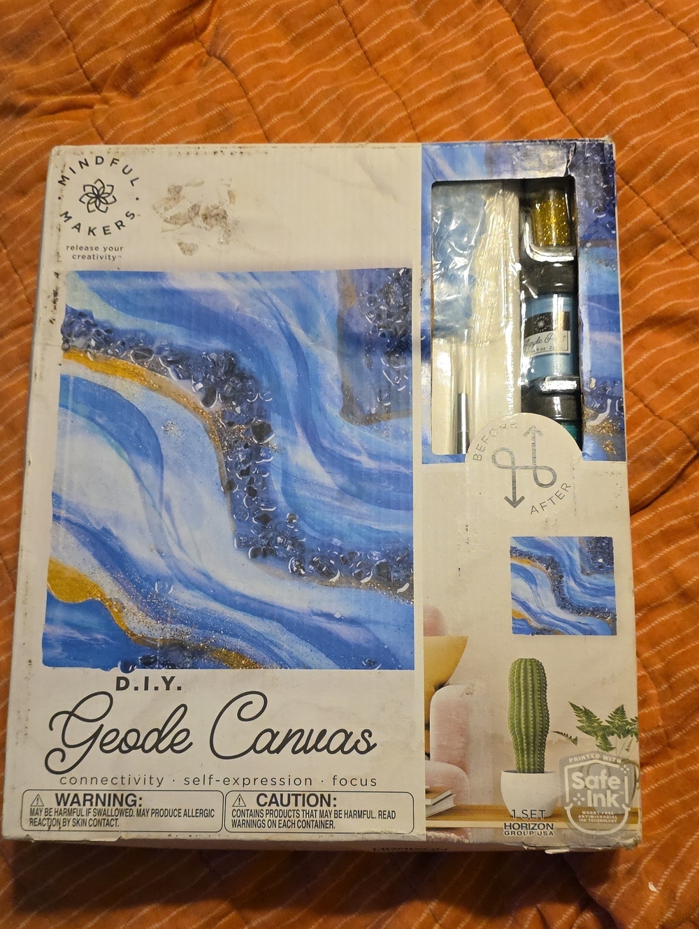 DIY Geode Canvas - Blue and Gold Wall Art Kit